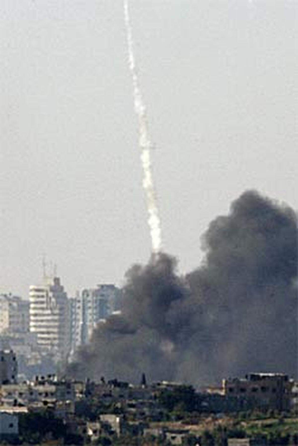Am 6. Jänner erreichten die palästinensischen Raketen-Angriffe zum ersten Mal die Stadt Gadera, etwa 43 Kilometer vom Gazastreifen entfernt.