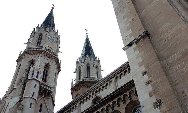 Klosterneuburg, die Stadt mit dem berühmten Augustiner-Chorherren-Stift, will künftig nicht zu Tulln gehören.