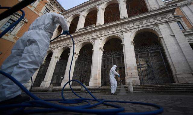 Desinfektionsmaßnahmen in Italien.