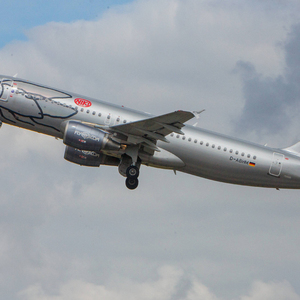 DEU Deutschland Nordrhein Westfalen D�sseldorf 16 06 2017 D�sseldorf Airport Registration D