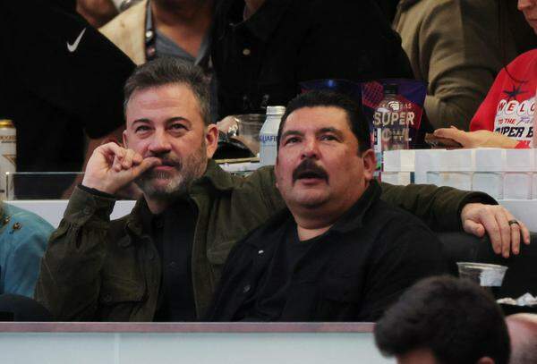 Moderator Jimmy Kimmel und Guillermo Rodriguez.