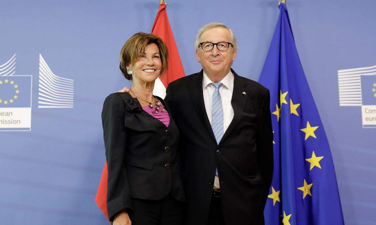 Bundeskanzlerin Brigitte Bierlein traf vor ihrem ersten EU-Gipfeltreffen Kommissionspräsident Jean-Claude Juncker.