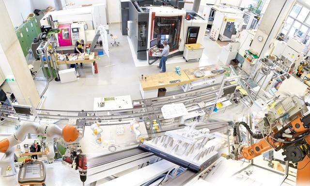 Das neu eröffnete Robotiklabor an der FH OÖ.  