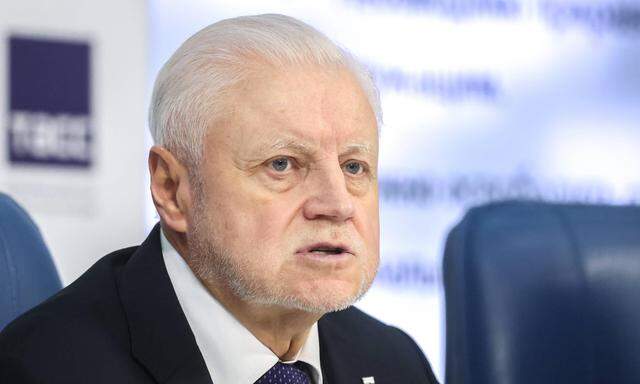 Vorsitzender von Gerechtes Russland und mutmaßlicher Adoptivvater Sergej Mironow.