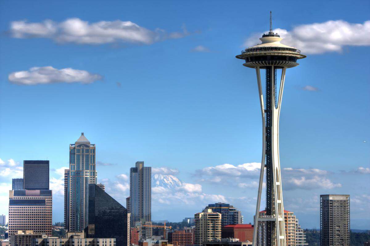 Es handelt sich um die Space Needle (Architekt John Graham 1961-1962) in Seattle.