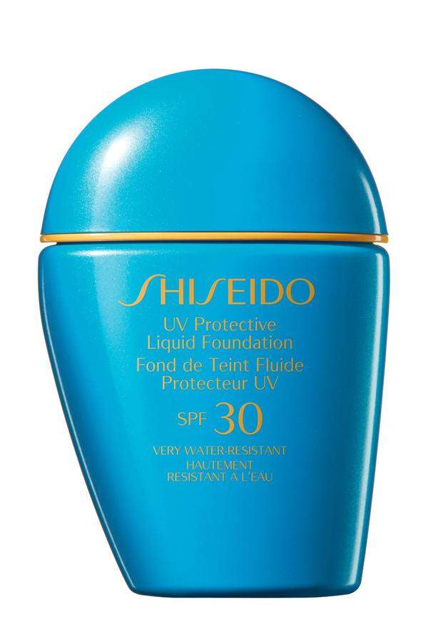 Die „Sun Protection“-Foundation von Shiseido, LSF 30 um 33 Euro.