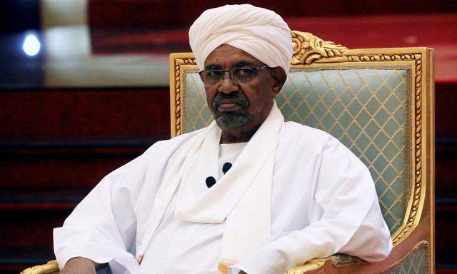 Sudans gestürzter Präsident Bashir der Korruption angeklagt