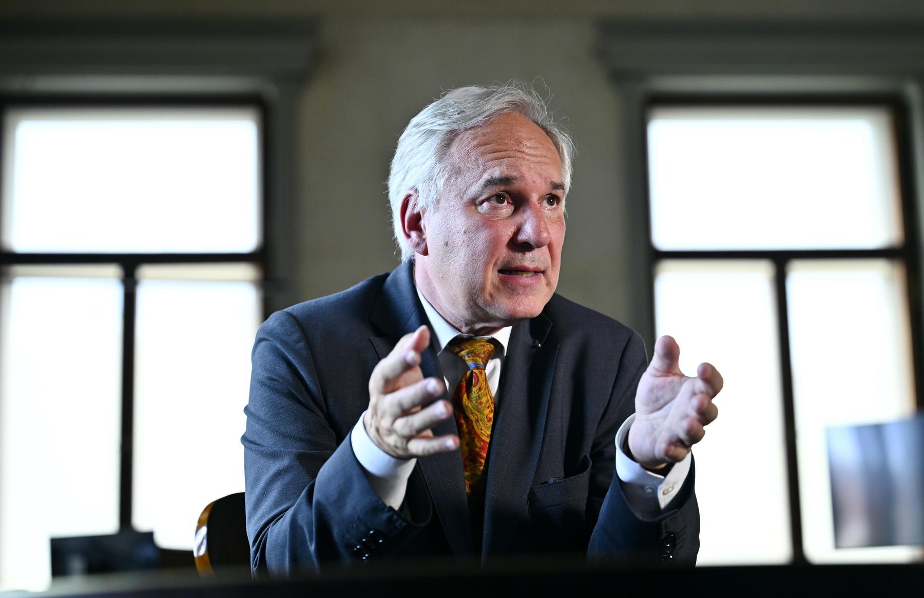 Rosenkranz für offensiveren Umgang mit „Schattenseiten der Republik“