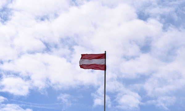 Lange Wartezeit, hohe Kosten: Der Weg zur Staatsbürgerschaft ist oft nicht leicht. 