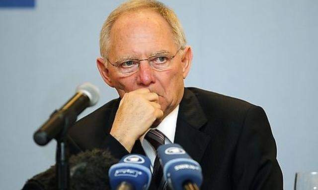 Schäuble tritt weiter gegen unbegrenzte Finanzhilfen ein