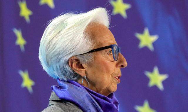 Bis das Ziel einer Teuerung von zwei Prozent erreicht ist, werde noch viel Zeit vergehen, sagte Lagarde am Donnerstag. 