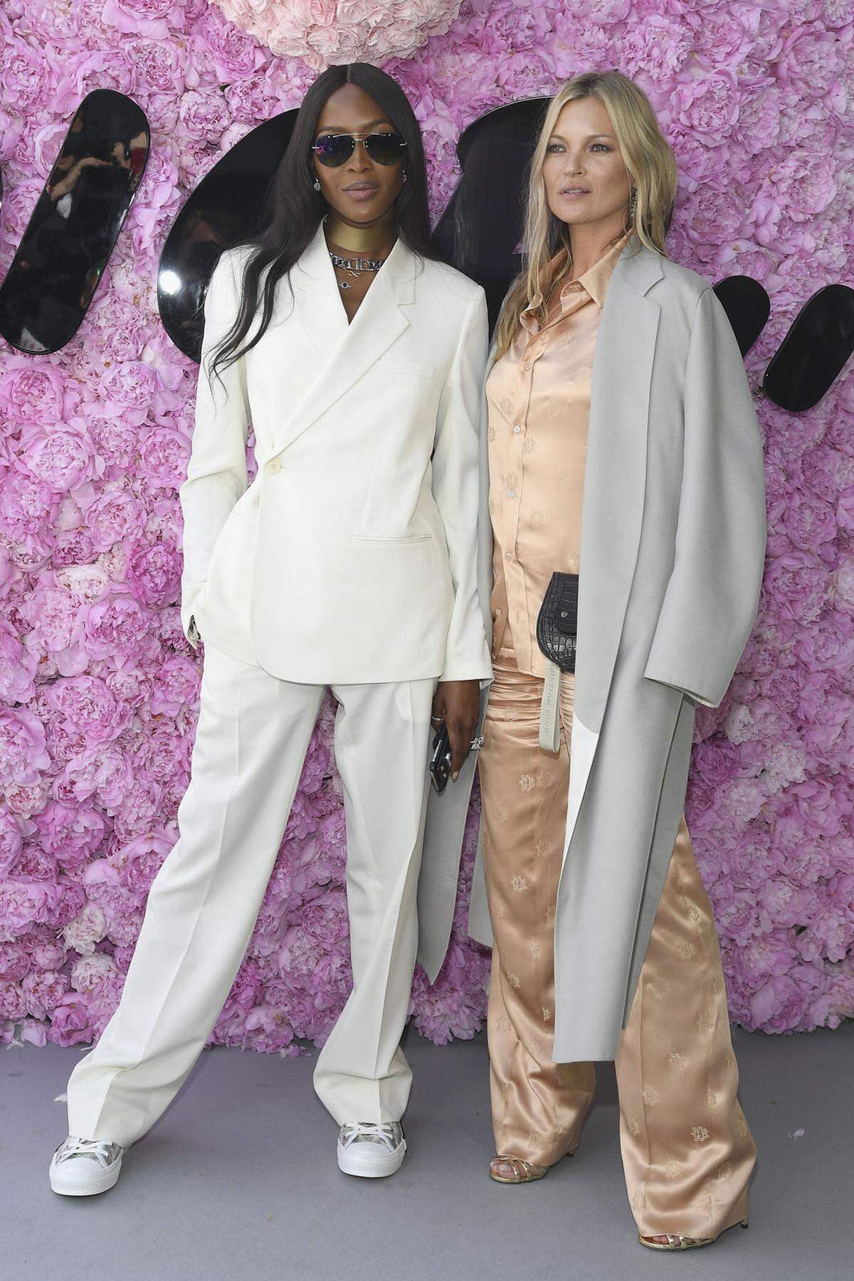 Im Oversized-Hosenanzug machten auch Naomi Campbell und Kate Moss eine gute Figur.  