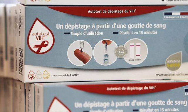 HIV-Selbsttests in einer Apotheke in Bourdeaux.