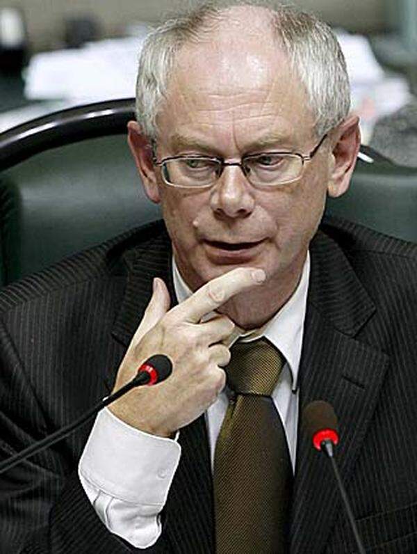 Der bisherige belgische Ministerpräsident Herman Van Rompuy ist vor allem als Streitschlichter im eigenen Land und zuletzt als Liebhaber japanischer Poesie aufgefallen.