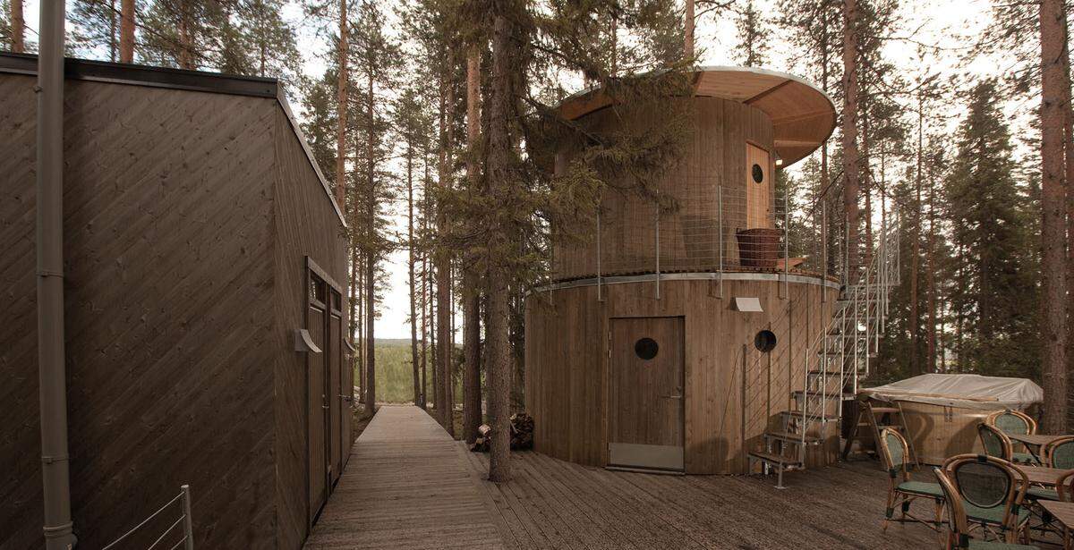 Auch eine Sauna gibt es in der Baumhaus-Hotelanlage. Sie befindet sich schließlich im hohen Norden.