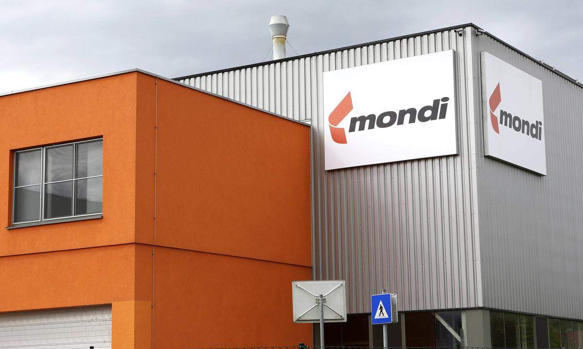 Die Papierhersteller und Verpackungsgruppe Mondi hatte 6,1 Mrd. Euro Umsatz im Vorjahr. Somit ist das Unternehmen unter den Top Ten im Ranking platziert.