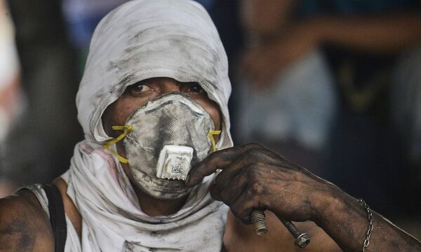 Ein Demonstrant an der Grenze zwischen Venezuela und Kolumbien, Hunderte Menschen wurden hier bei Auseinandersetzungen verletzt.