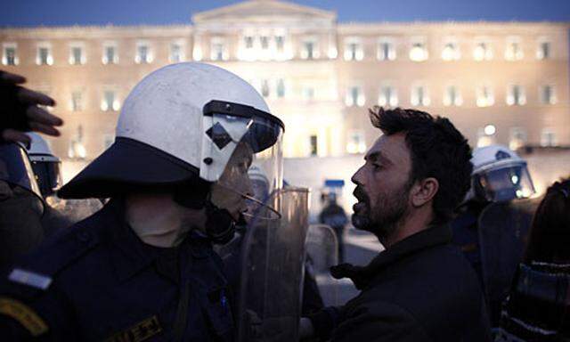 Griechenland Getoetet durch Diktatur
