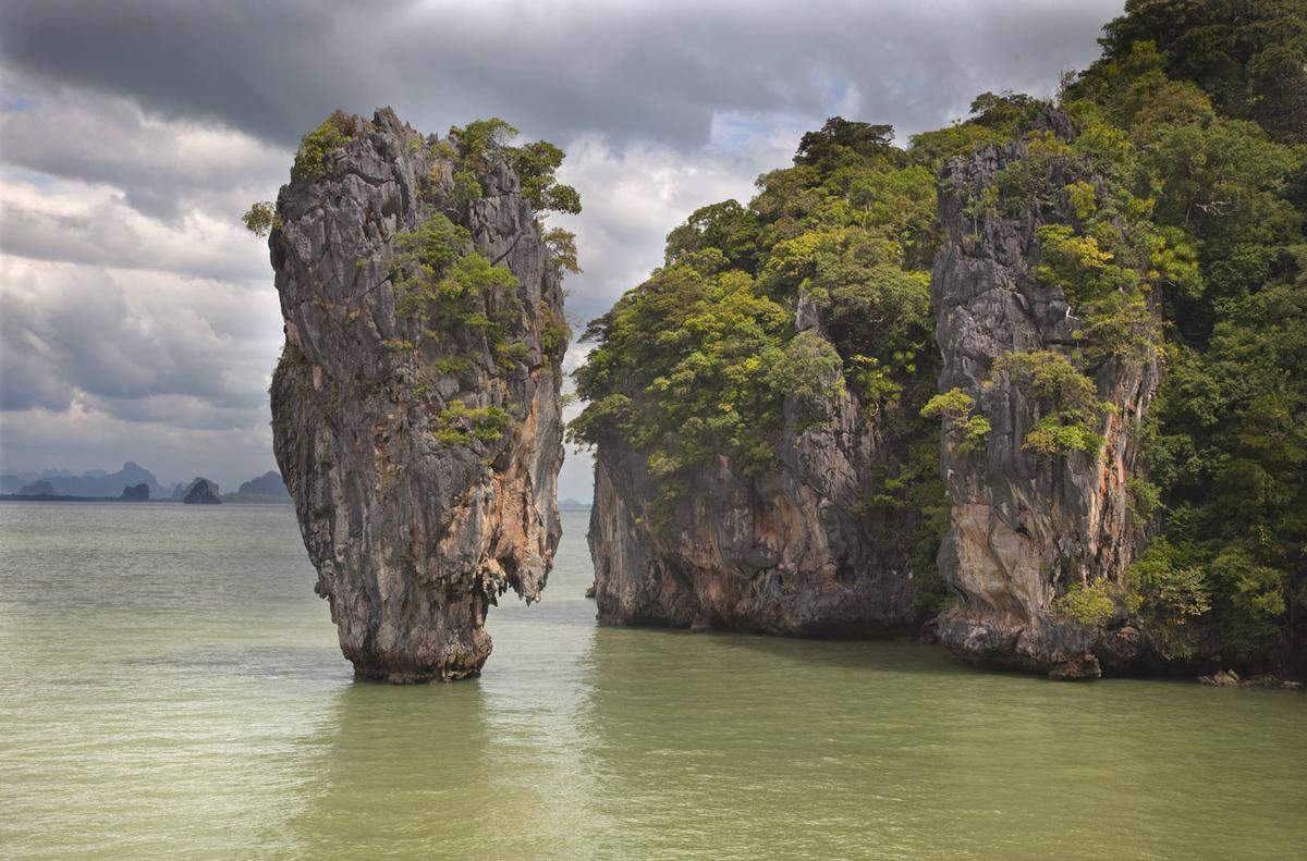 Auch in Thailand, genauer gesagt in der Phang-Nga-Bucht bei Phuket, entstanden Aufnahmen für den Abschluss der zweiten Star Wars-Trilogie.