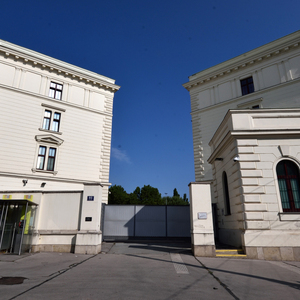 Vor 14 Monaten fand im Bundesamt für Verfassungsschutz und Terrorismusbekämpfung eine Hausdurchsuchung statt.