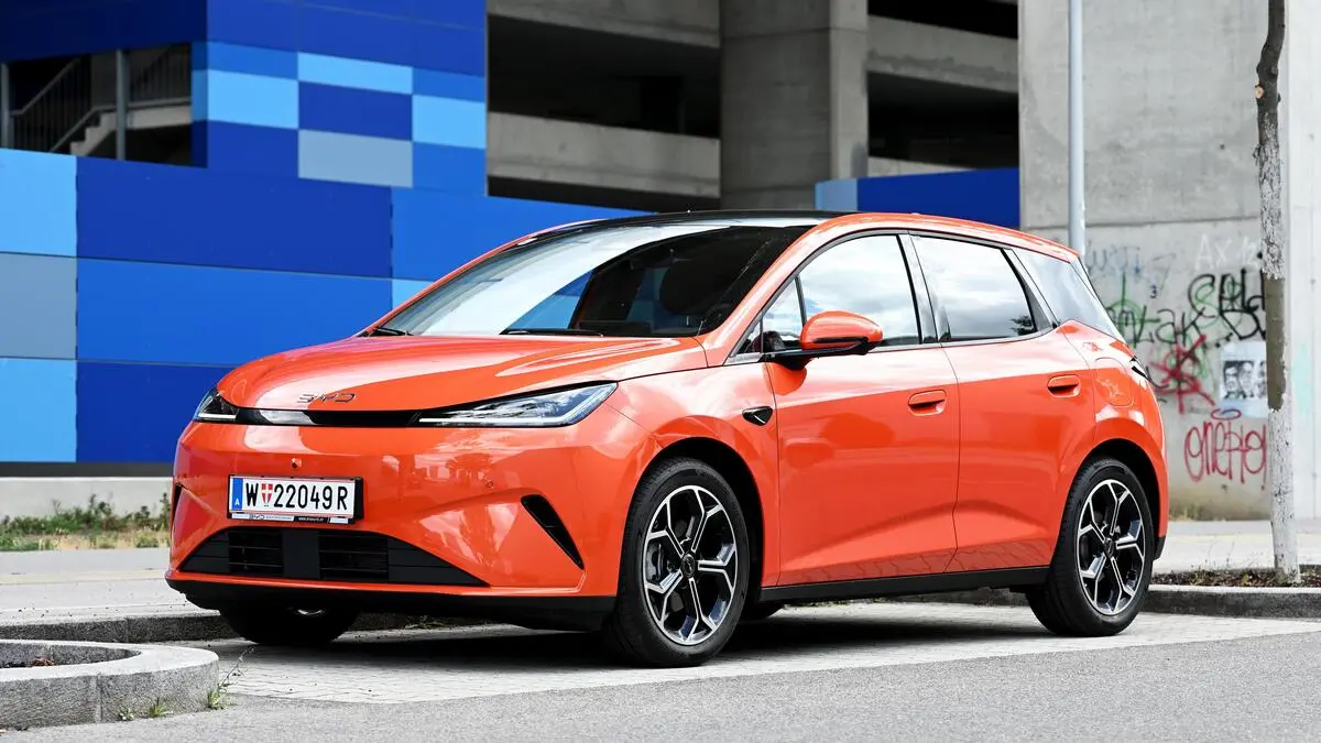EU and China agree to cap Chinese hybrid vehicle imports at 350,000 per year