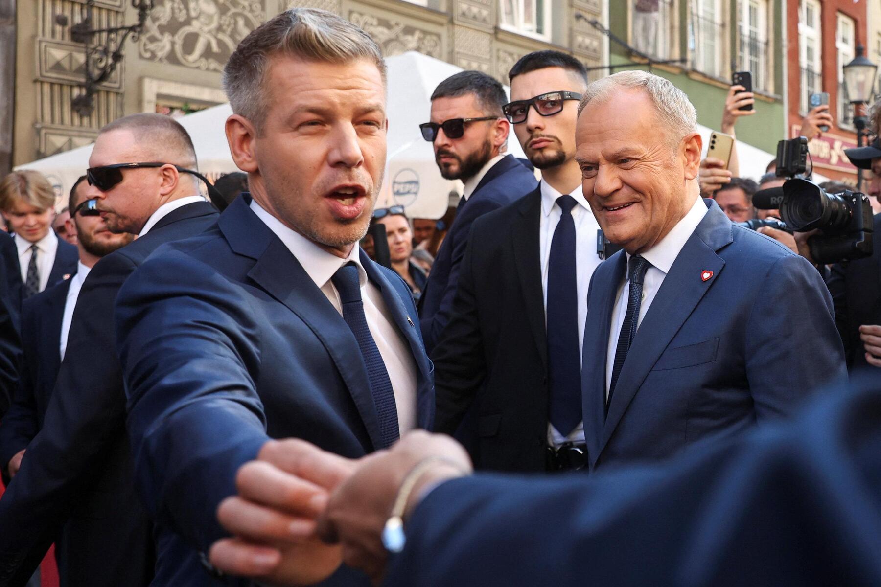 Magyars Mitteleuropatour: Ungarns neuer Premier preist in Warschau das „polnische Modell“   [premium]