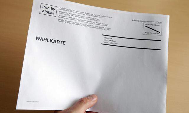 Symbolbild: Wahlkarten-Kuvert