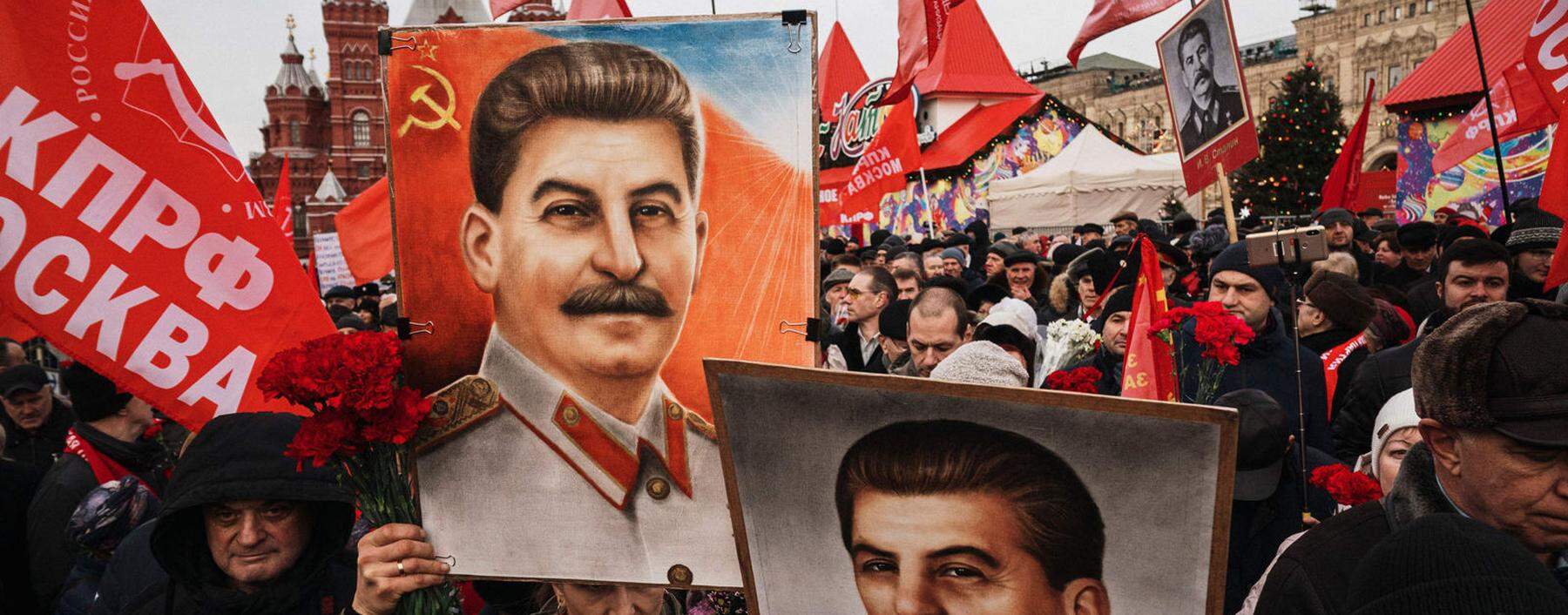 Zum 140. Geburtstag des Diktators versammelten sich am 21. Dezember am Roten Platz Hunderte Stalin-Anhänger.