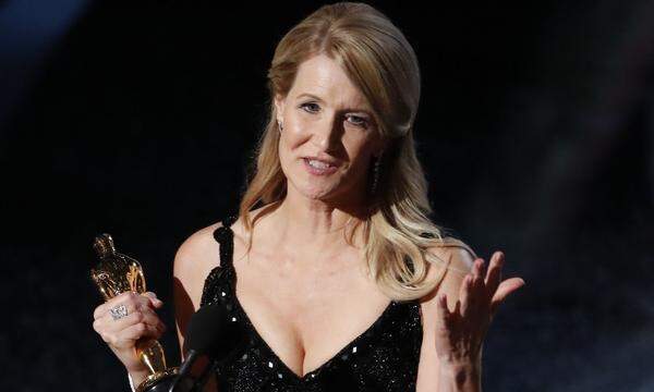 Laura Dern gewann ihren ersten Oscar in der Kategorie Beste Nebendarstellerin ("Marriage Story"). Auch sie galt als Favoritin. Sie konnte sich gegen Katy Bates ("Richard Jewell"), Scarlett Johansson (Jojo Rabbit"), Florence Pugh ("Little Women") und Margot Robbie ("Bombshell") durchsetzen.