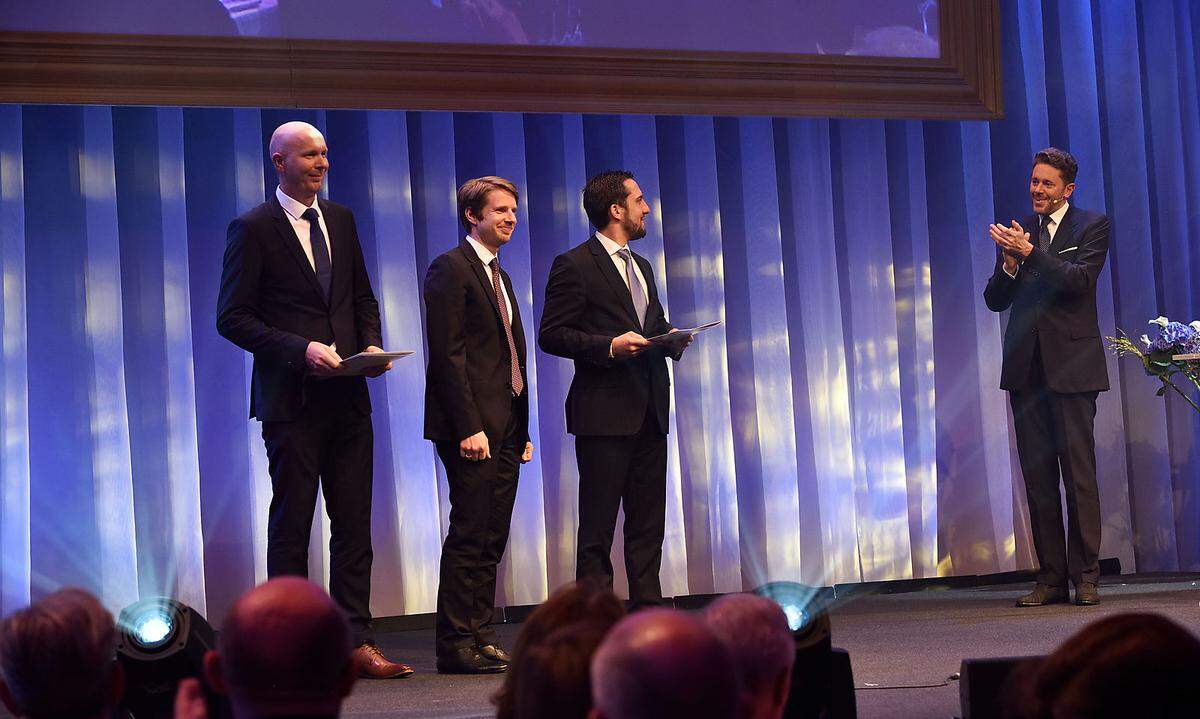 In dieser Kategorie wurden auch zwei Sonderpreise vergeben: Andreas Wolfschluckner und Matthias Fritz von PHS Logistiktechnik wurden im Bereich Innovation ausgezeichnet, Karl Pletschko von Mopius Mobile für Digitalisierung.