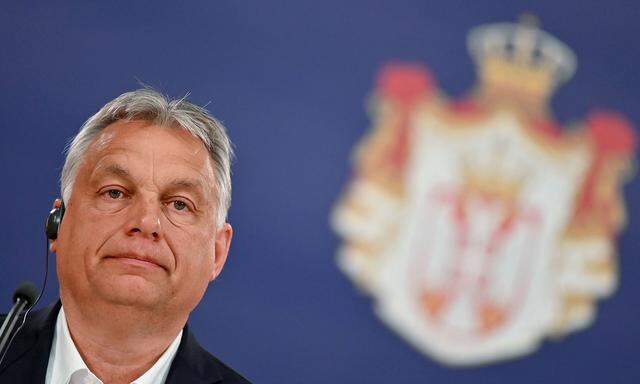 Viktor Orbán ist zu Besuch in Serbien.