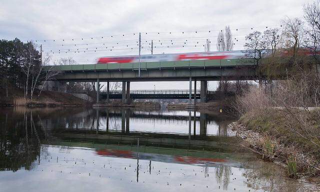 Die Wasserparkbrücke auf einem Bild der ÖBB