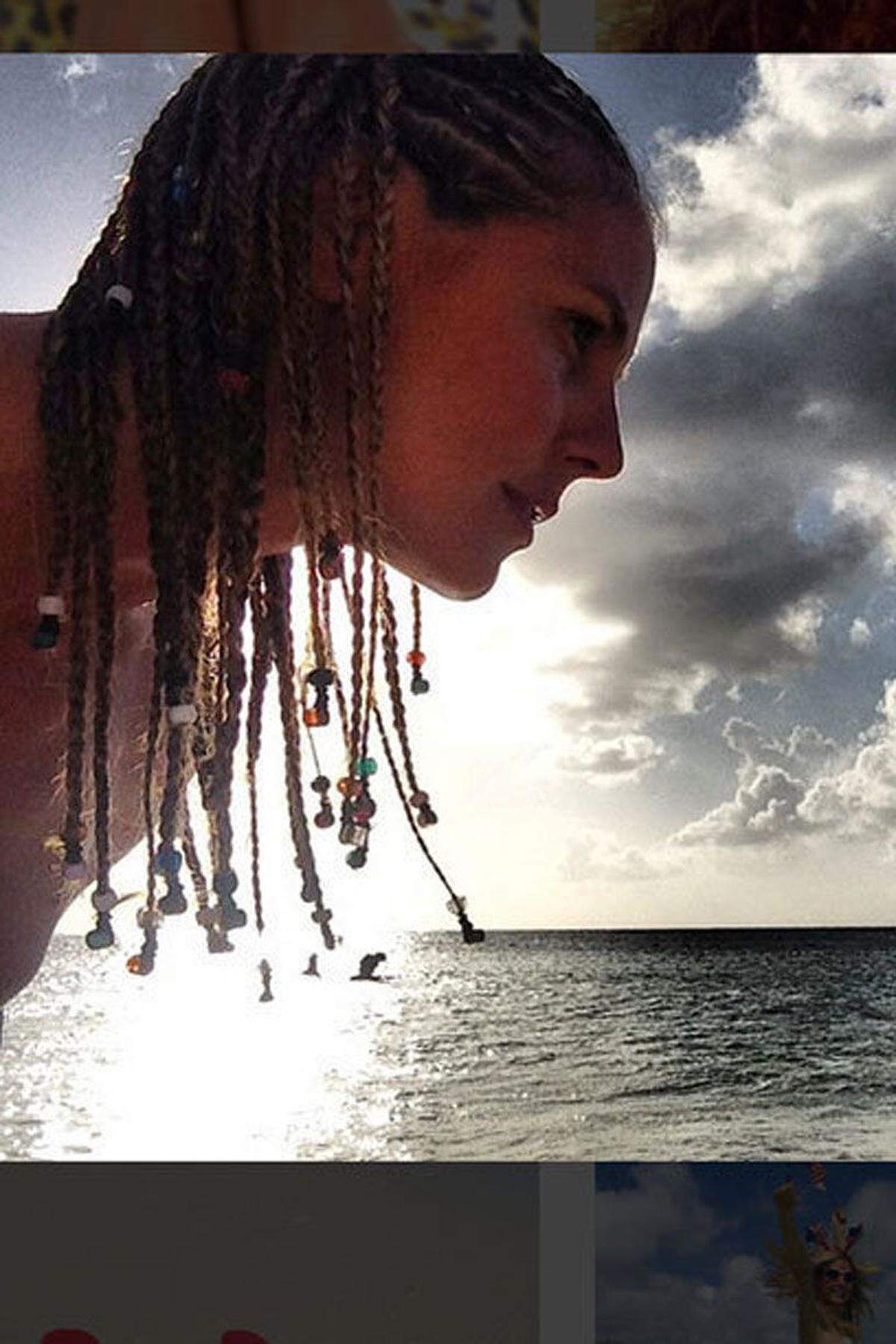 Im Urlaub und in Hochglanzmagazinen sind auch sie wieder aufgetaucht, die sogenannten Cornrows.