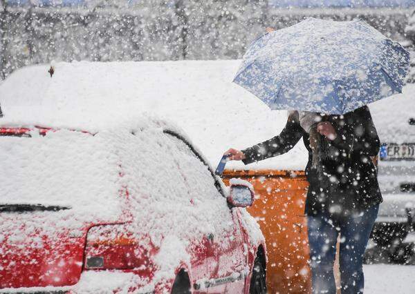 Wintereinbruch auch im benachbarten Bayern: München am Direnstagnachmittag. >> Zum aktuellen Artikel