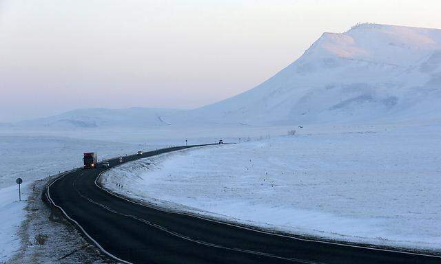 Mehr als ein Jahr stahl der Russe Autobahn-Teile.