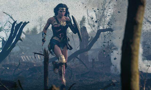 Ihre Superkräfte sind antrainiert, nicht gottgegeben: Gal Gadot als Wonder Woman.