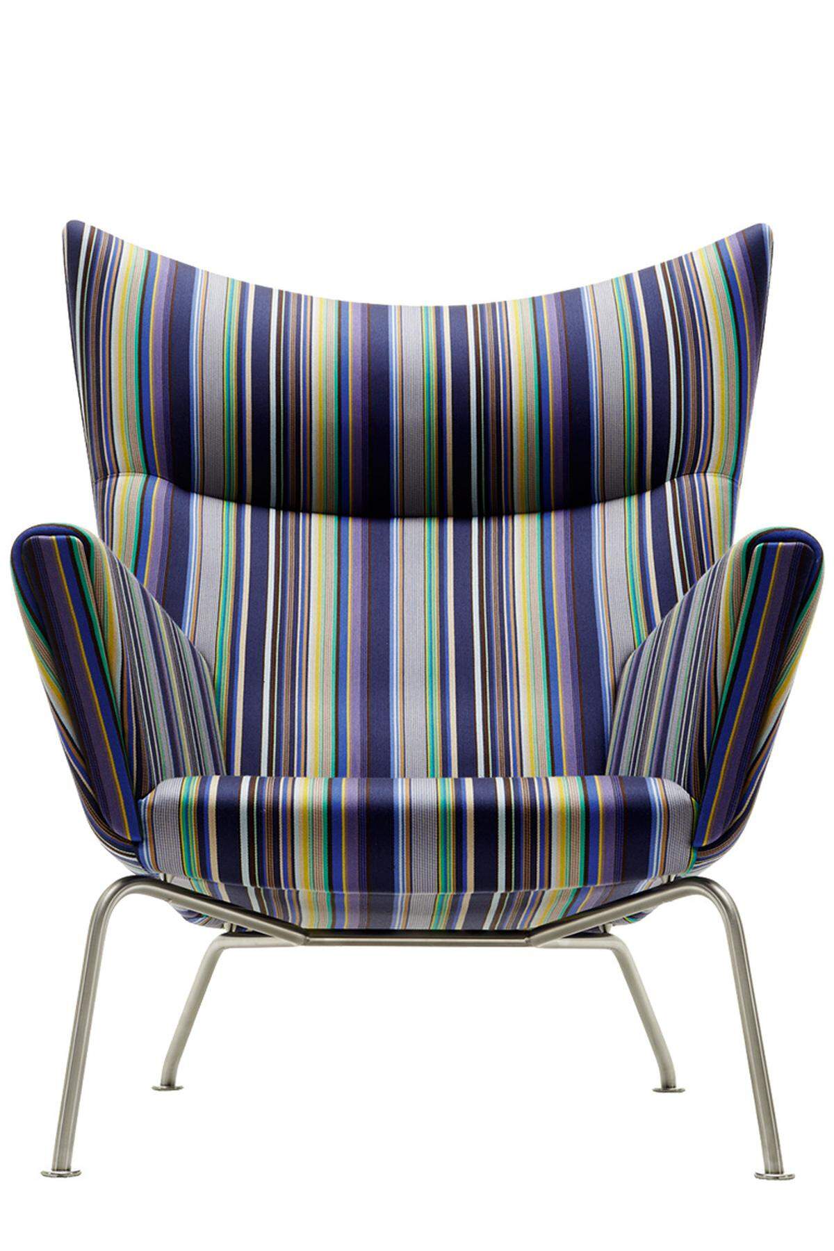 Der „Wing Chair“ („CH445“) von Carl Hansen, eingefärbt von Paul Smith.