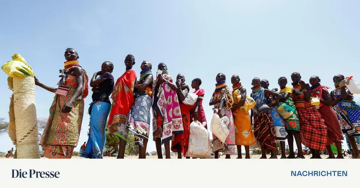 UN Report: Women Bear the Burden of Water Collection – Risks & Lost Opportunities