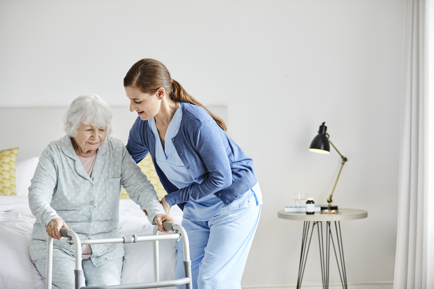 Betreuung zu Hause: Ein Pflegemodell in Gefahr