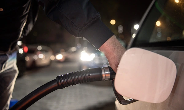 Die Preise an der Zapfsäule sind vor allem für Pendler ein wichtiges Thema, bei wem sie bei der Wahl ihr Kreuz machen. 