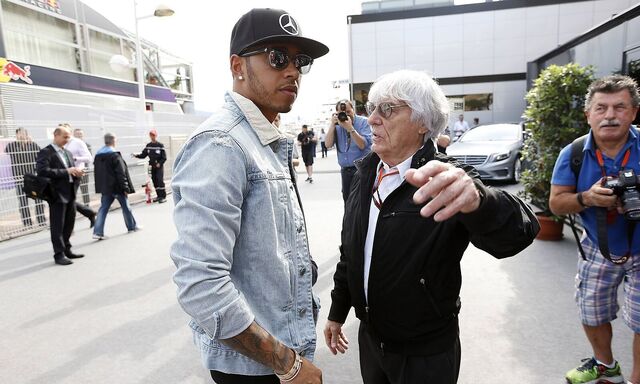 Archivbild Lewis Hamilton mit Bernie Ecclestone