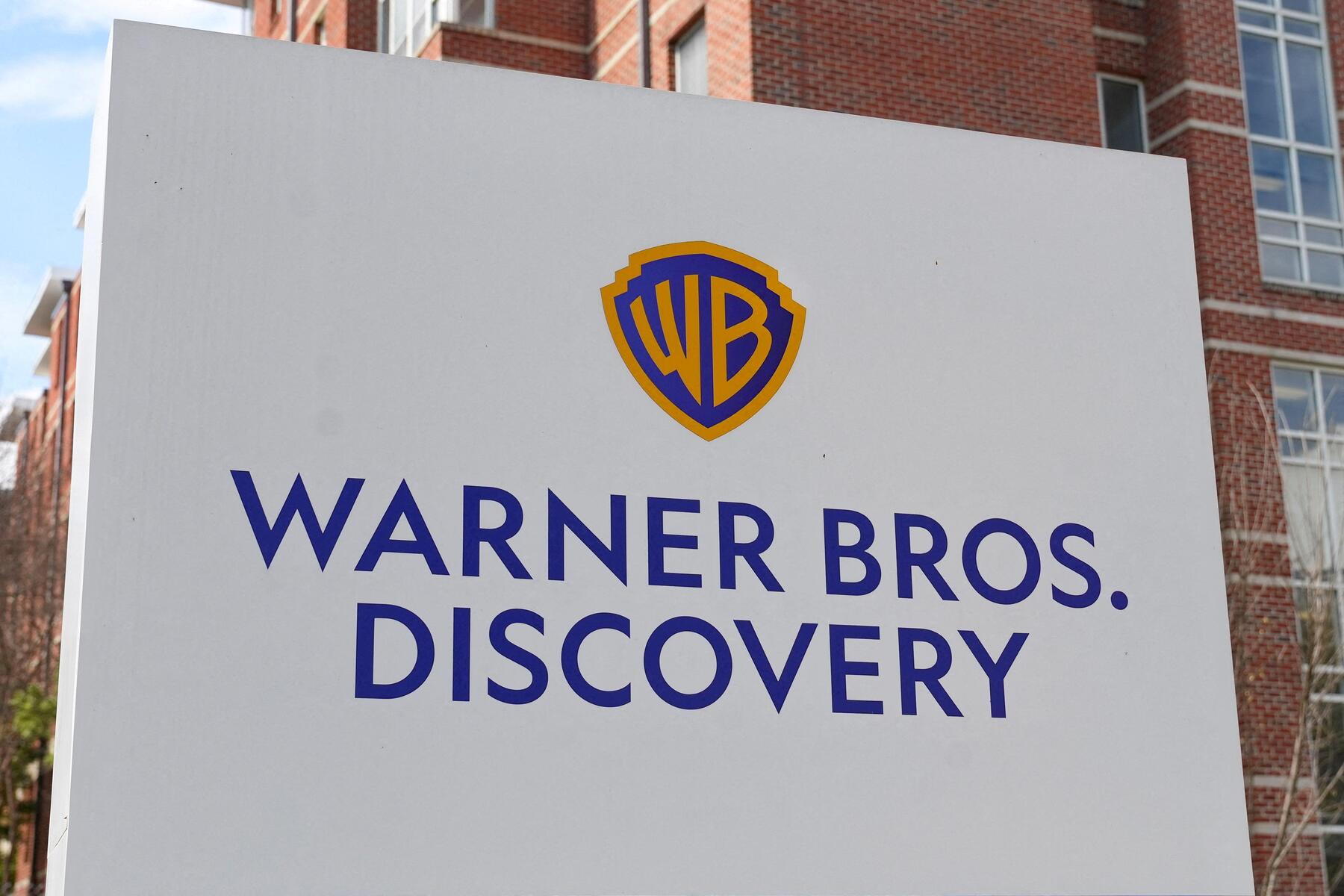 US judge puts Warner takeover on hold until mid-August