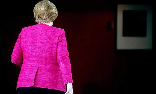 Angela Merkel erklärt am Montag, wie sie sich ihren Rückzug aus der Politik vorschlägt.