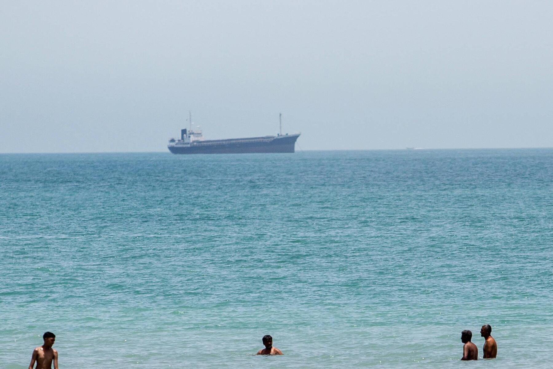 Saudi Arabia Boosts Oil Exports Via Red Sea Pipeline, Bypassing Hormuz