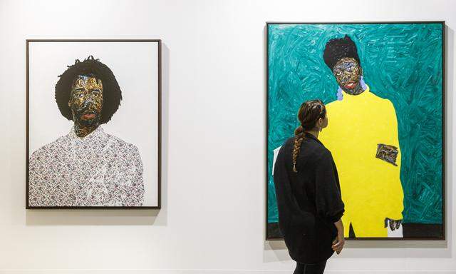 Schon 2019 begann die steile Karriere des in Wien studierenden, in Ghana geborenen Malers Amoako Boafo. Hier die Einzelpräsentation seiner Galerie Mariane Ibrahim bei der vorigen Art Basel Miami.