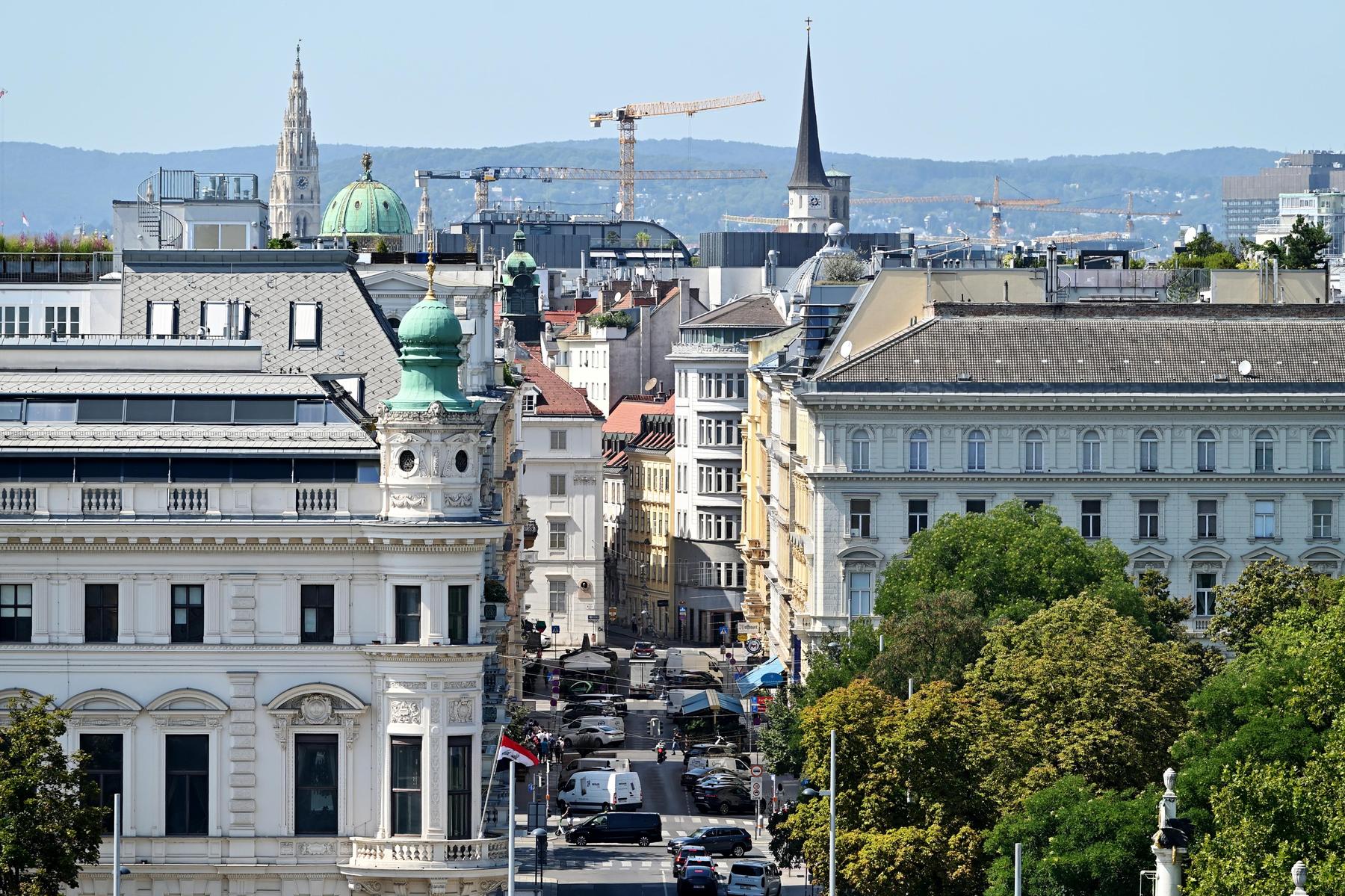 Anklage: Insolventer Immobilienunternehmer von LNR gab zu viel aus