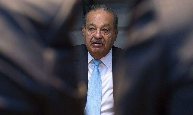 Billionaire Carlos Slim Announces Alliance With World Wildlife Fund