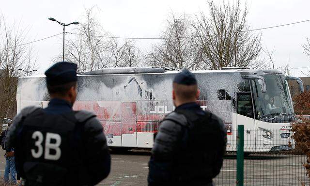 Die Busse nach dem Angriff bei Nantes
