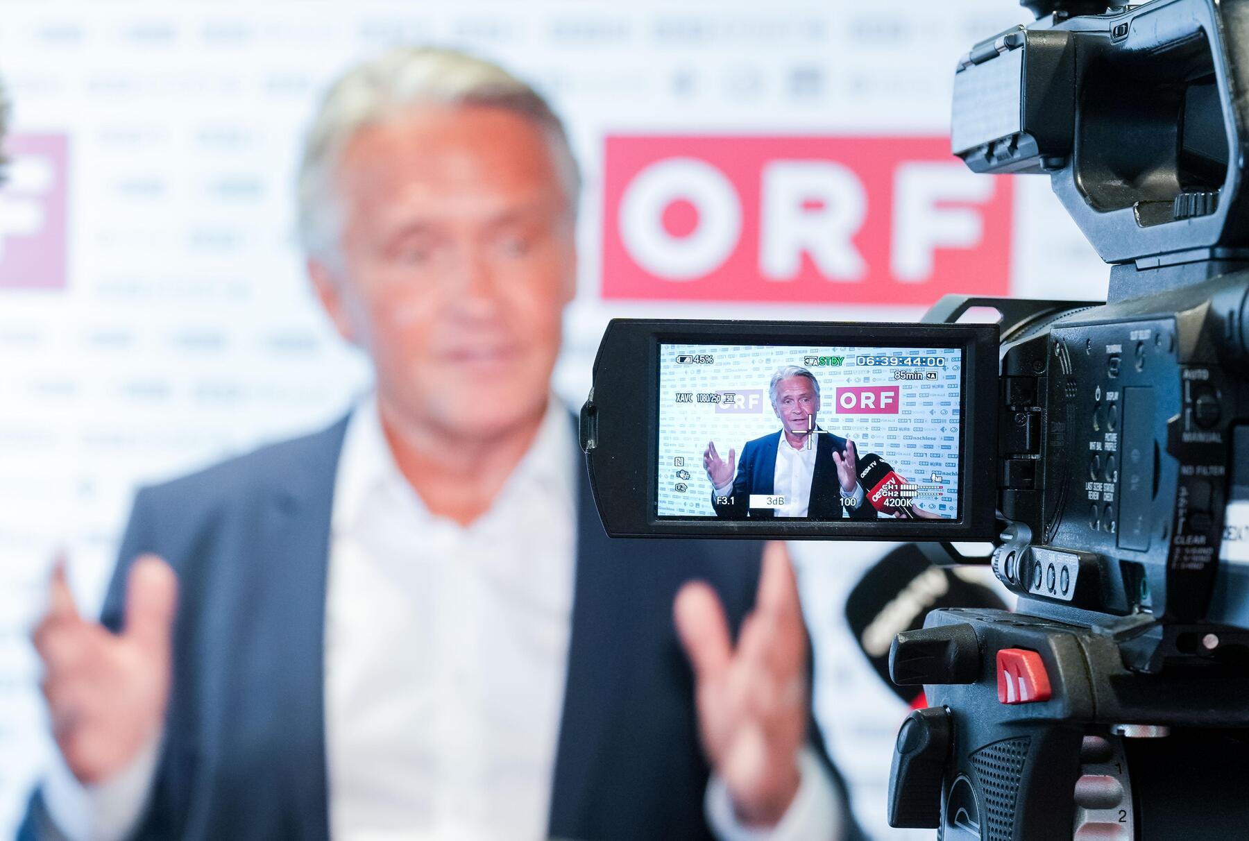 ORF appointment challenged: Westenthaler files complaint against Pig