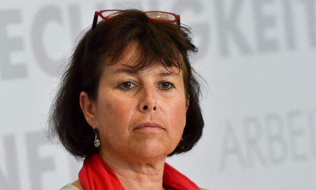  Die oberösterreichische Parteichefin Birgit Gerstorfer lehnt die Idee der Sicherungshaft für Asylwerber ebenso ab wie für Österreicher.